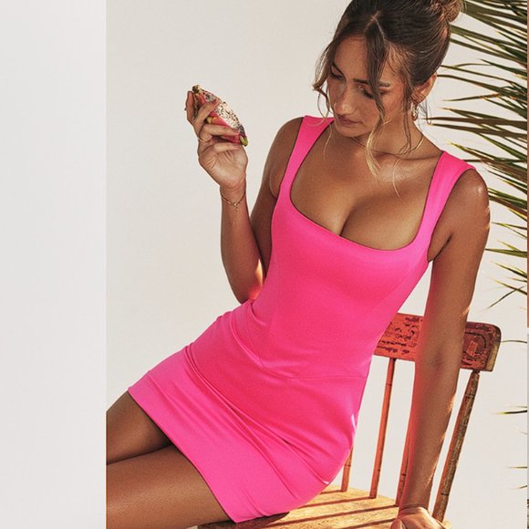 HOUSE OF CB 'Enya' Fuchsia Corset Mini Dress NWOT - Picture 3 of 8